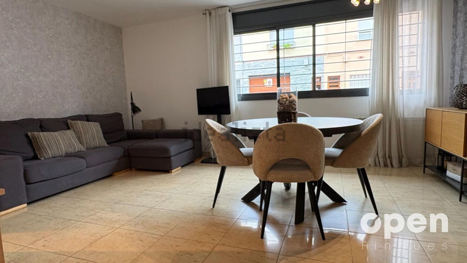 Piso en venta en Calle de Lleida