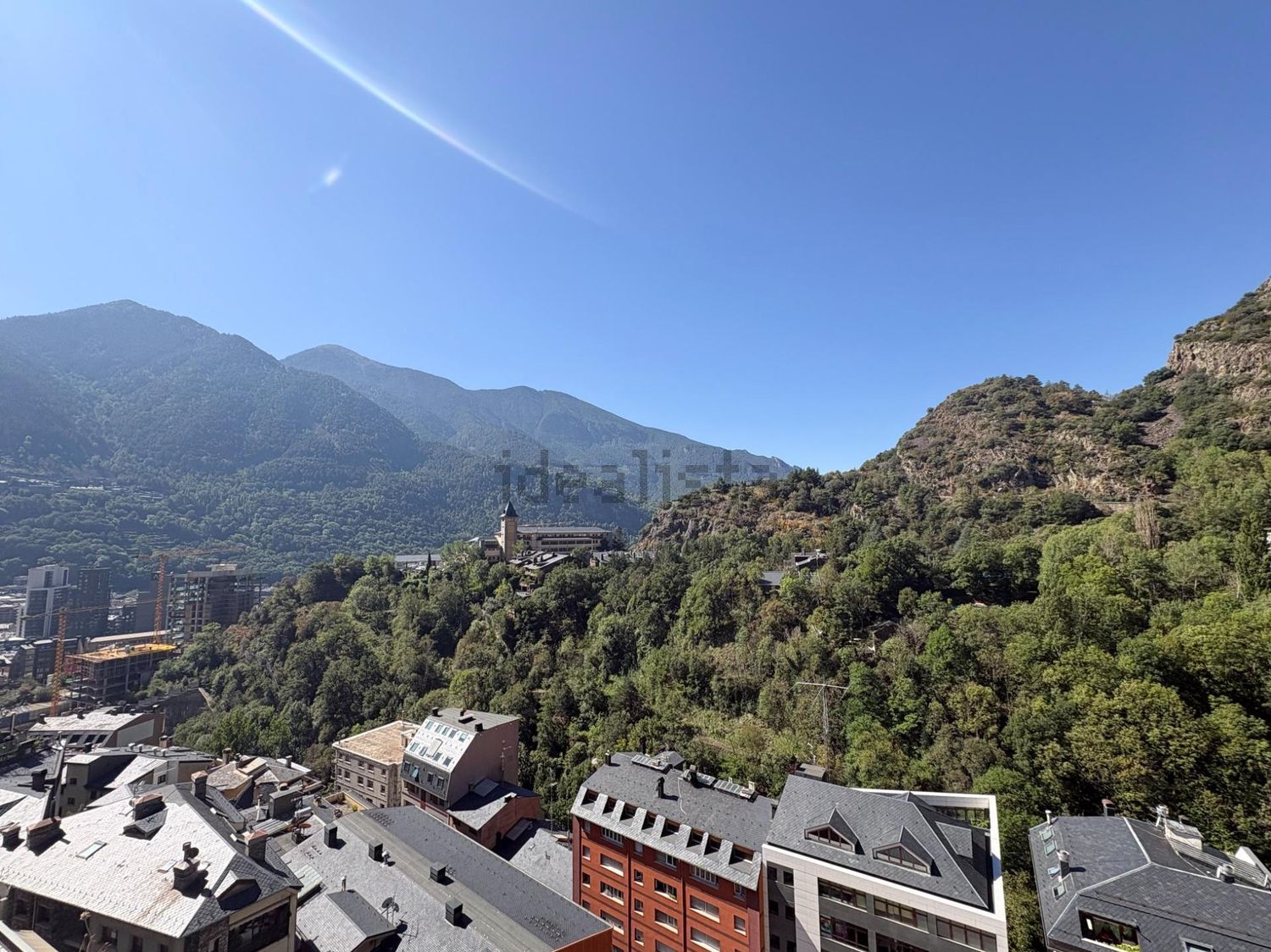 3-bedroom penthouse for rent in Escaldes-Engordany · 26 of 37