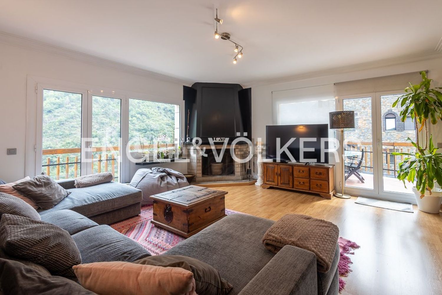 6-bedroom chalet for sale in Andorra la Vella · 53 of 60