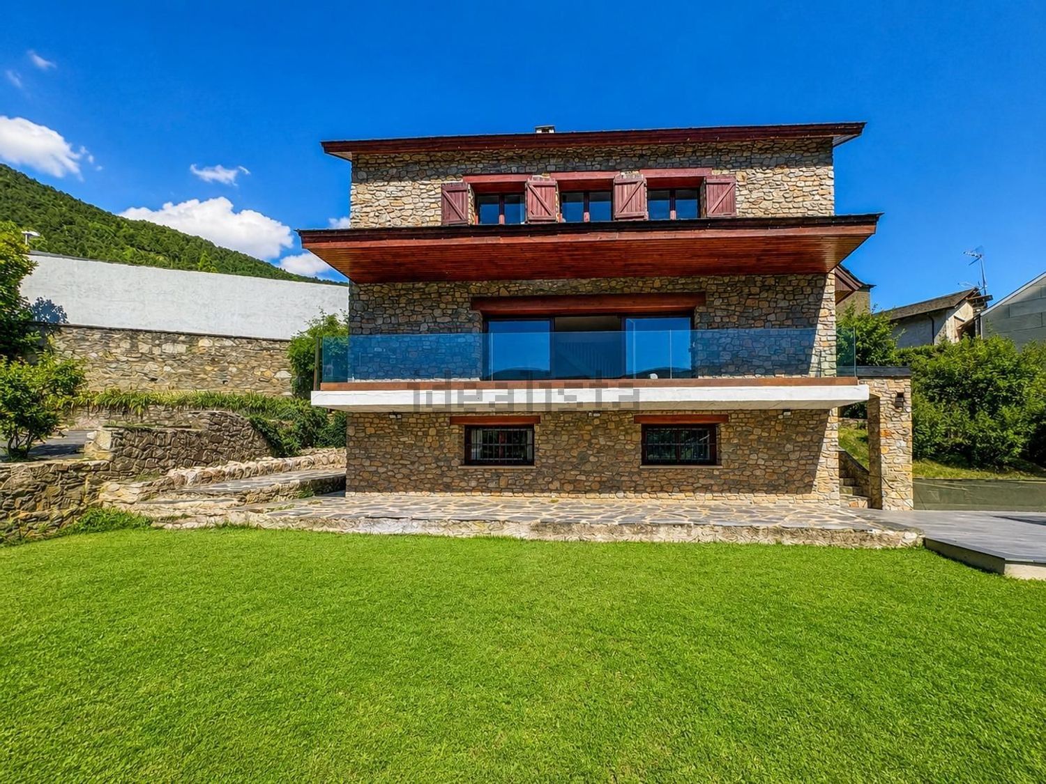 4-bedroom chalet for sale in La Massana · 2 of 42