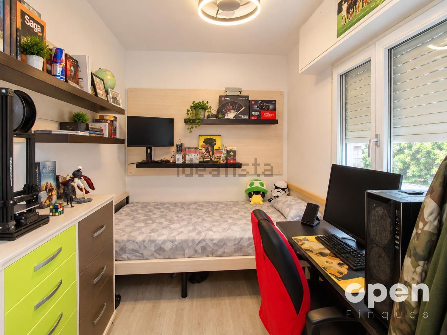 Piso en venta en Avenida de Josep Tarradellas