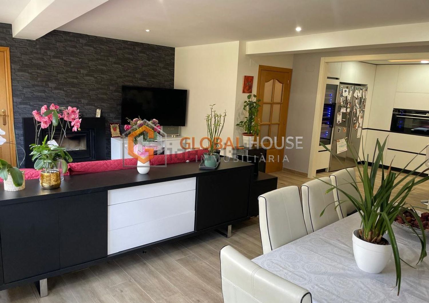 4-bedroom flat for sale in Ordino · 4 of 28