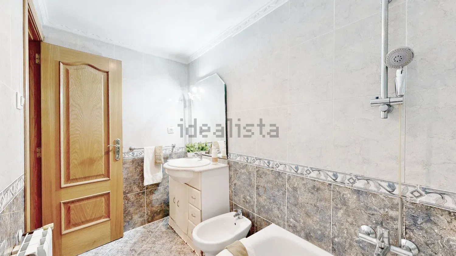 Imagen 37 inmueble 112,837,830