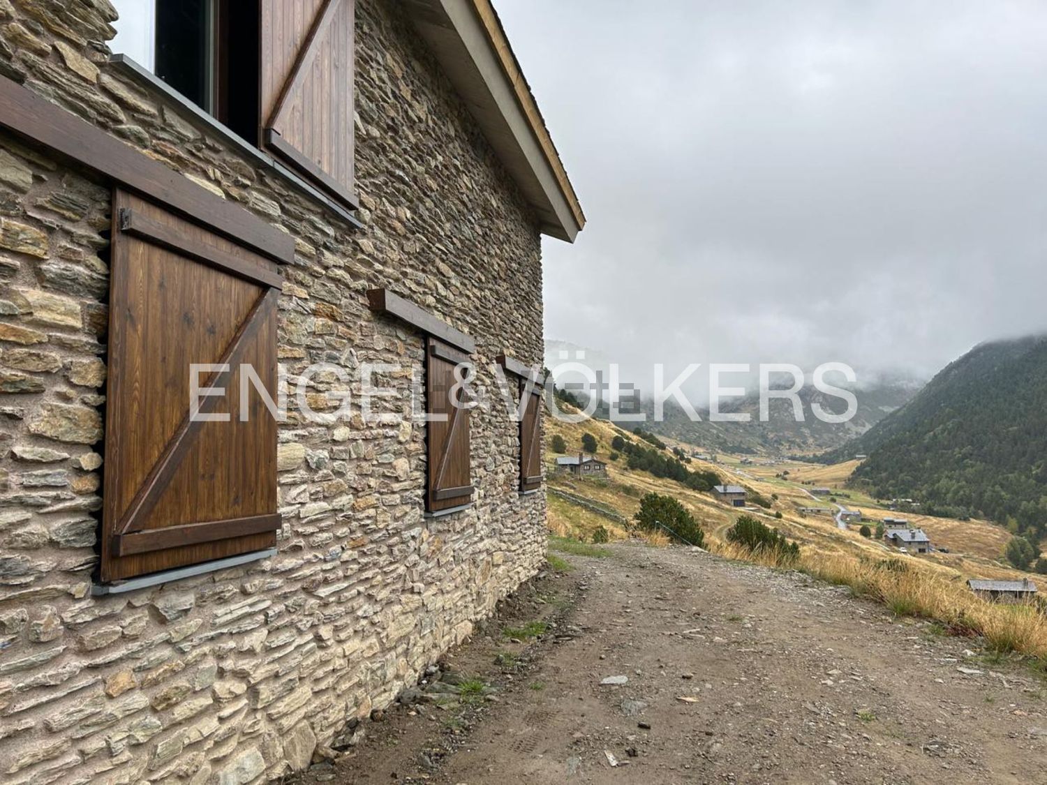 Xalet de 3 habitacions en venda a El Tarter, Canillo · 31 de 60