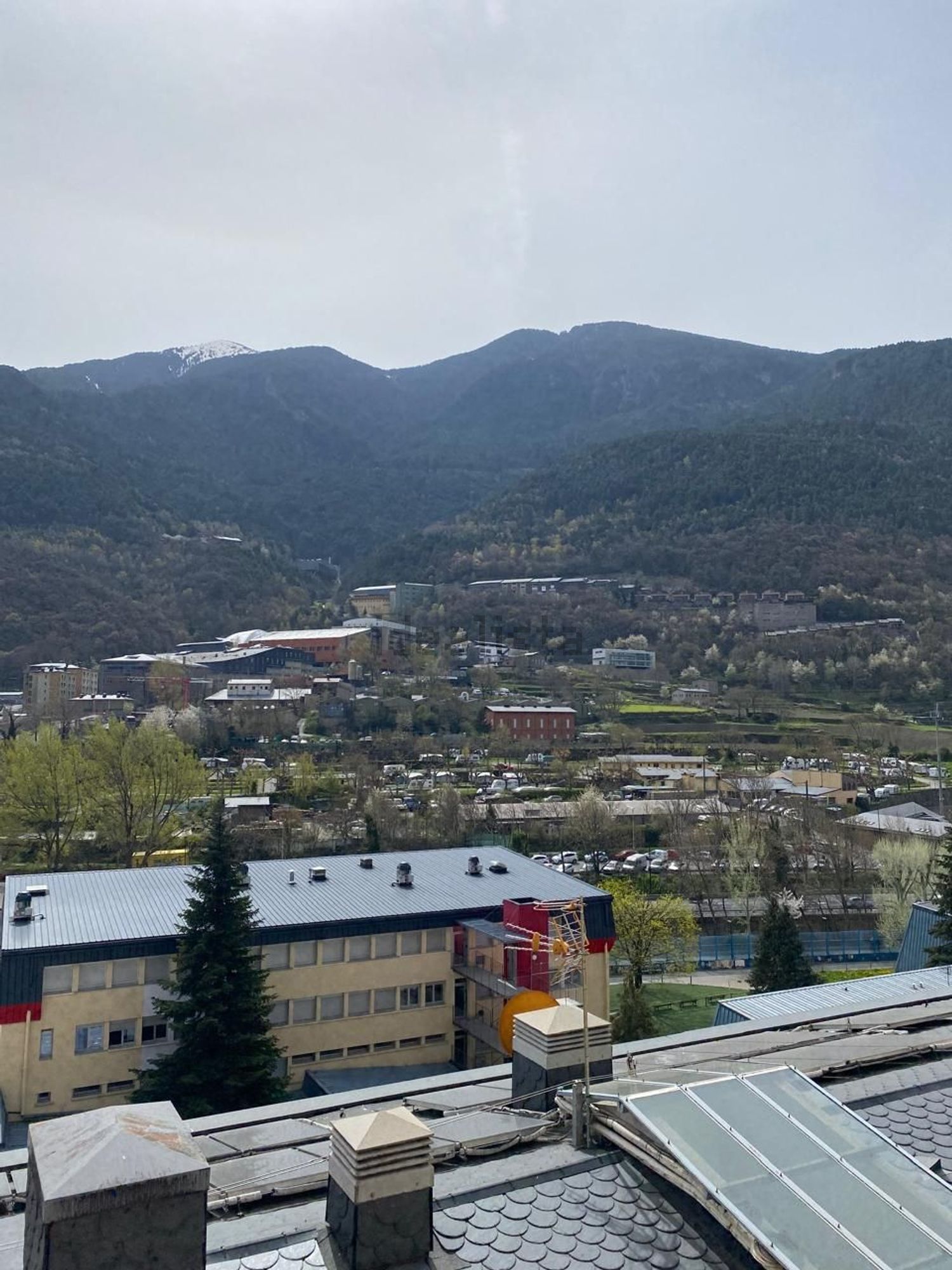 3-bedroom flat for sale in Andorra la Vella · 2 of 15