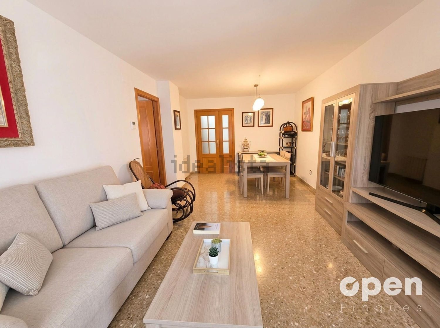 Piso en venta en Calle de Joan d'Àustria