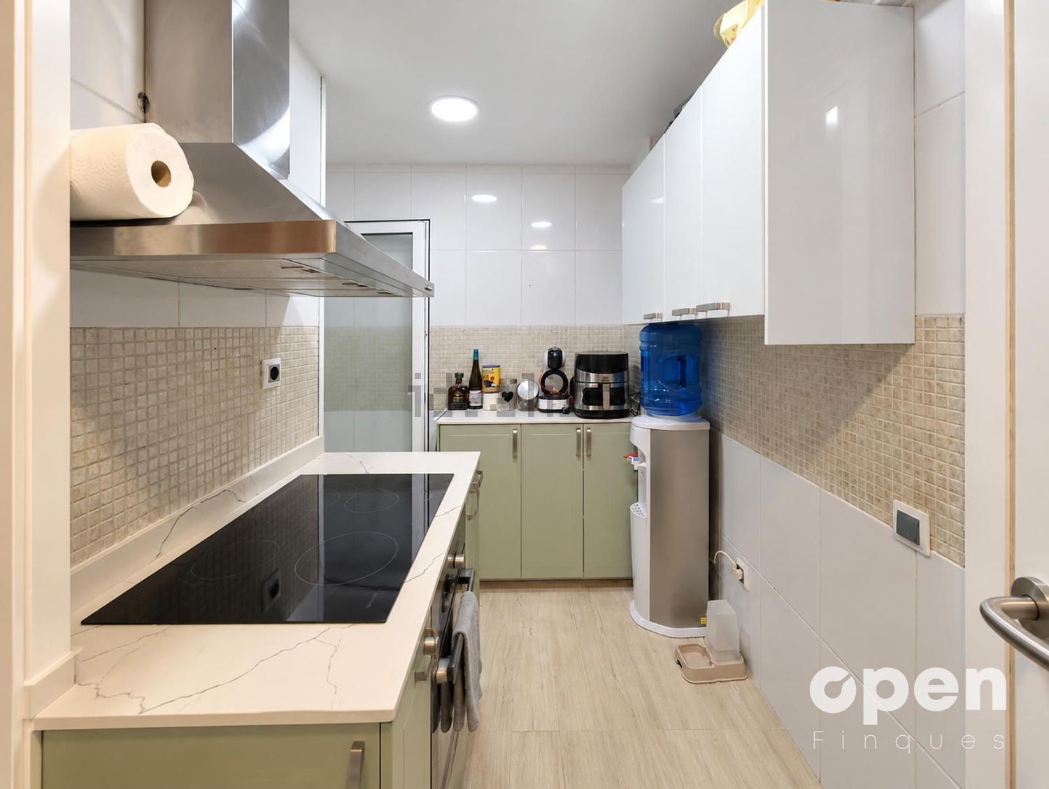 Piso en venta en Avenida de Josep Tarradellas