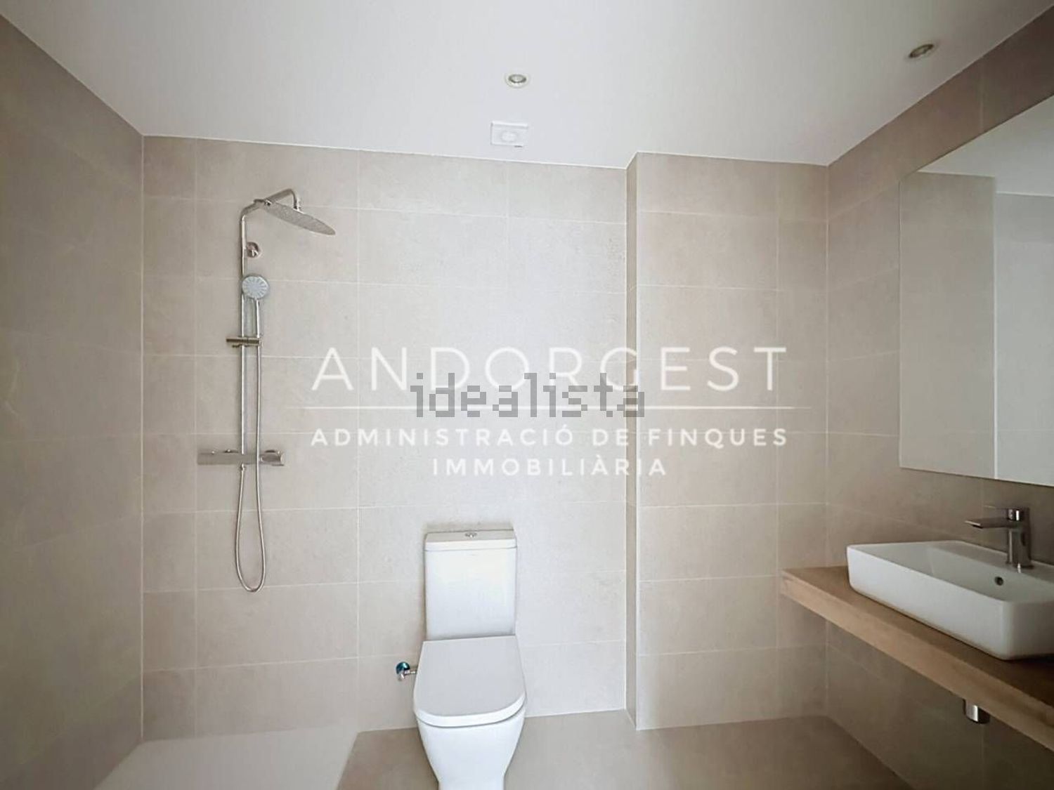 3-bedroom flat for rent in Encamp · 9 of 60
