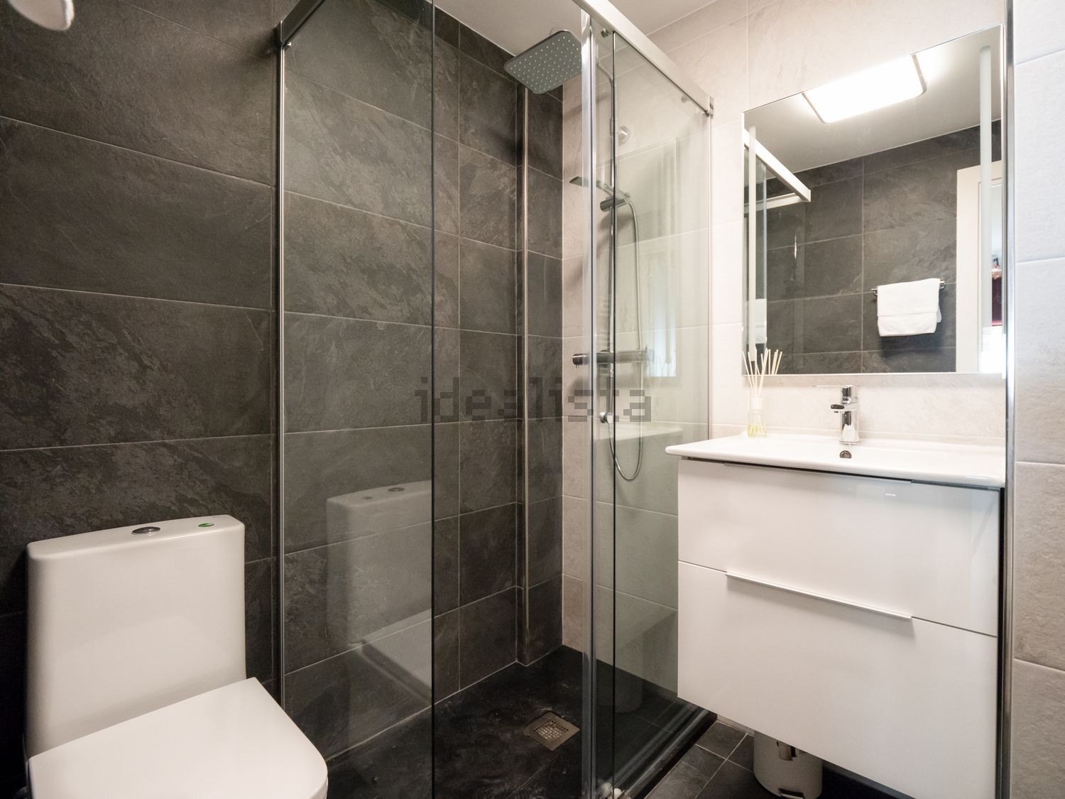 2-bedroom flat for sale in El Tarter, Canillo · 6 of 14