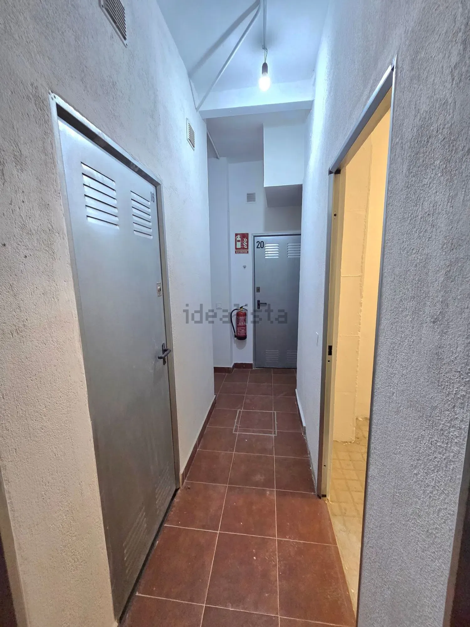 Imagen 34 inmueble 112,142,178