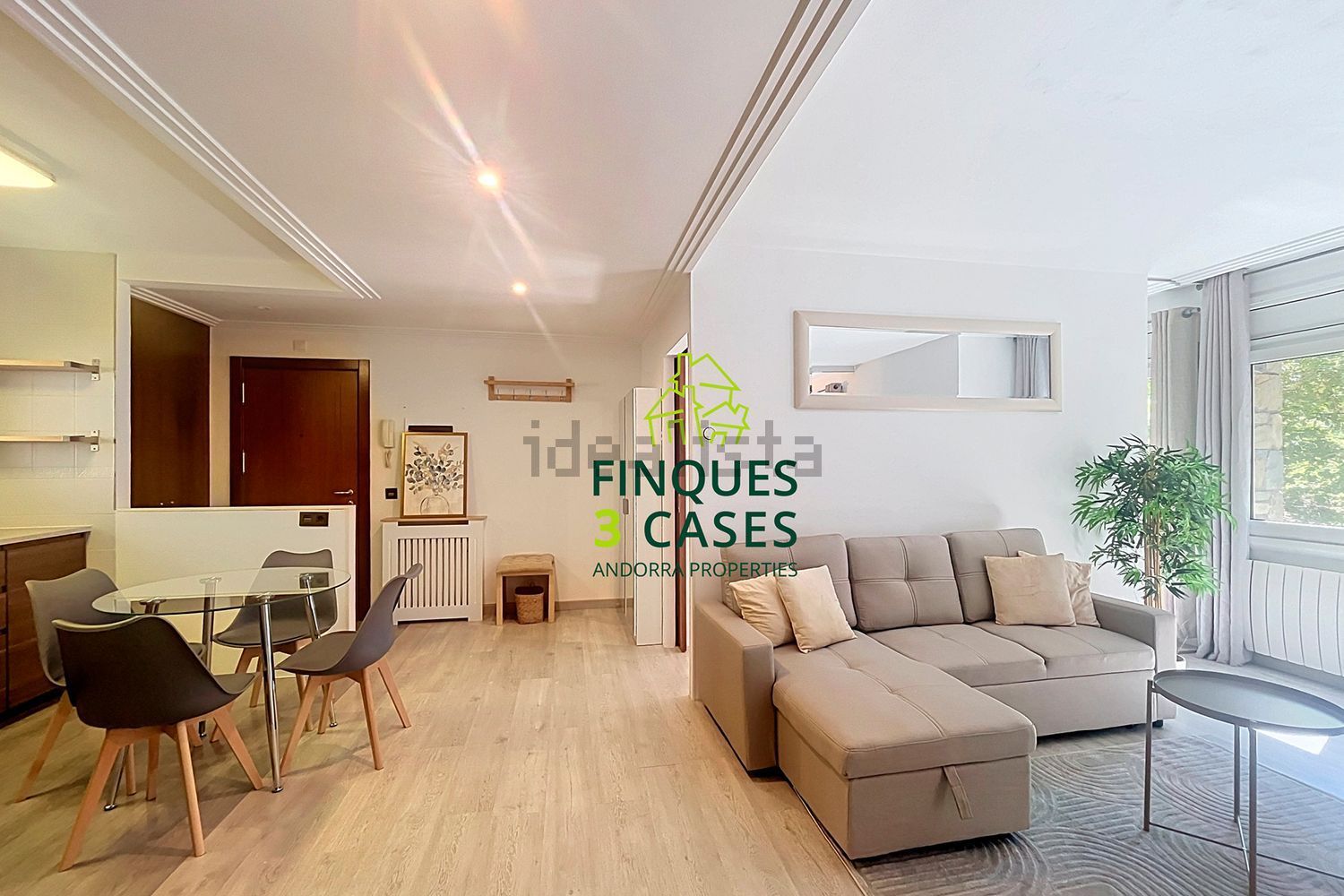 Piso de 3 habitaciones en venta en Arinsal, La Massana · 6 de 32