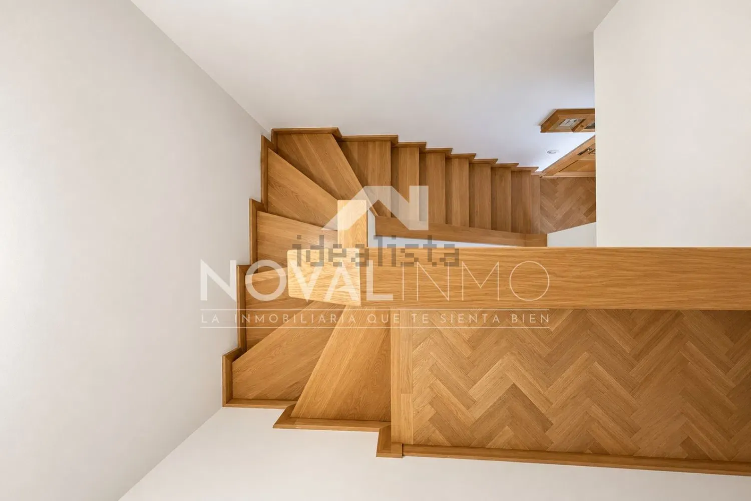 Imagen 36 inmueble 112,817,600