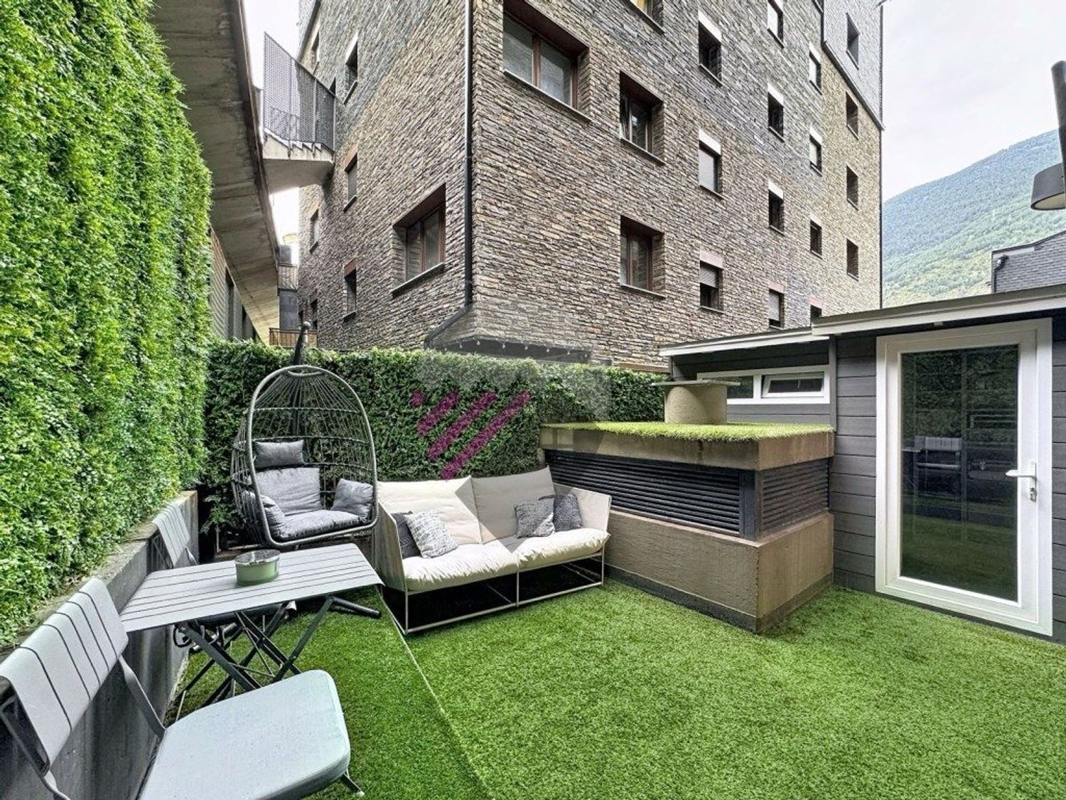 2-bedroom flat for sale in Encamp · 42 of 53