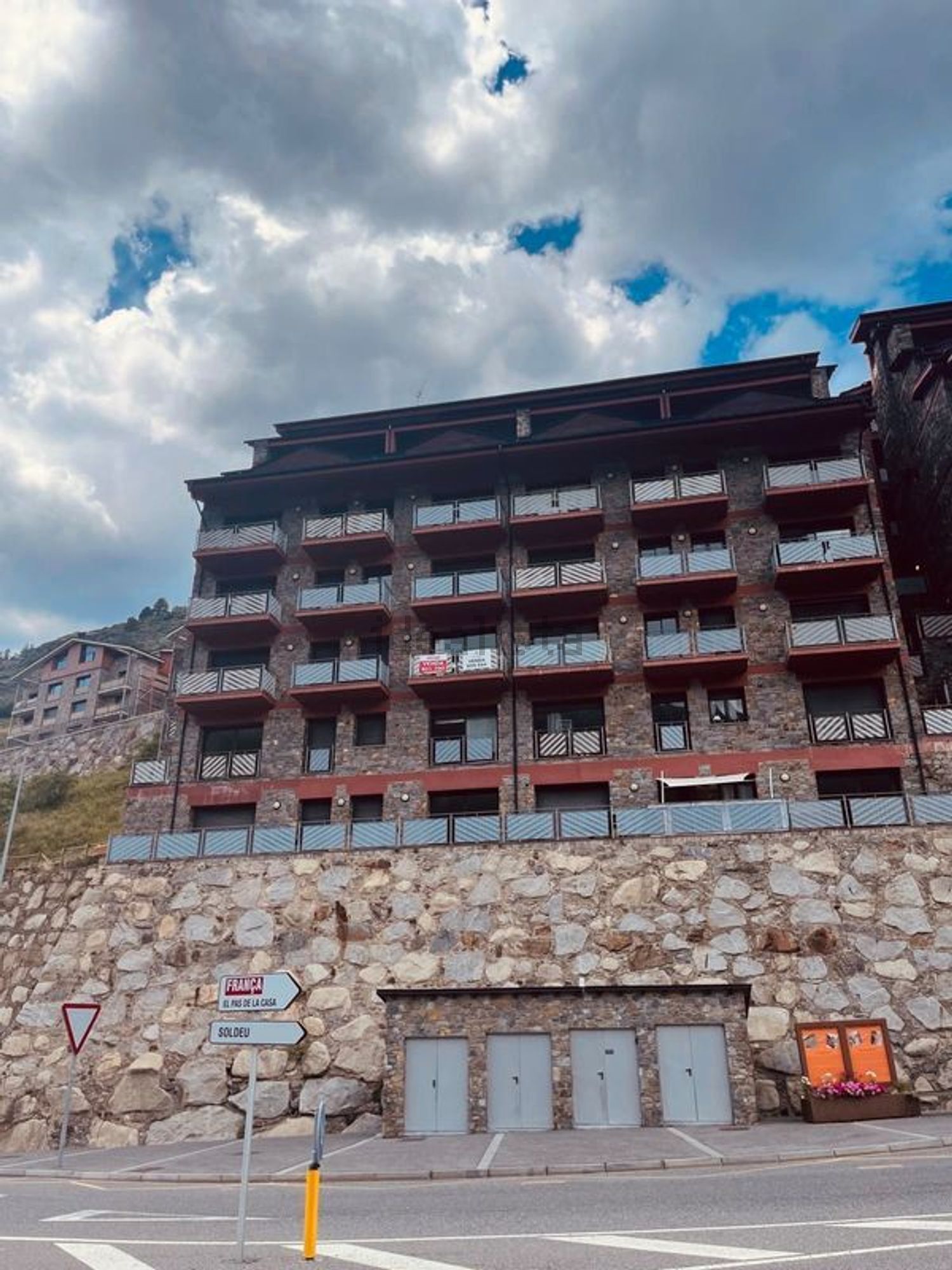 Studio seasonal rent in El Tarter, Canillo · 8 of 12