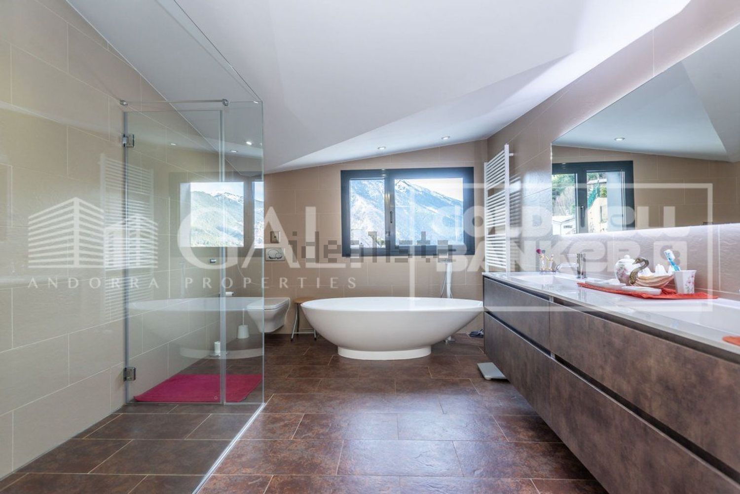 5-bedroom chalet for sale in Anyós, La Massana · 10 of 60