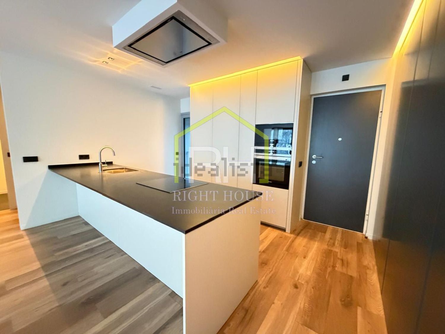 2-bedroom flat for sale in Centro, Andorra la Vella · 27 of 60