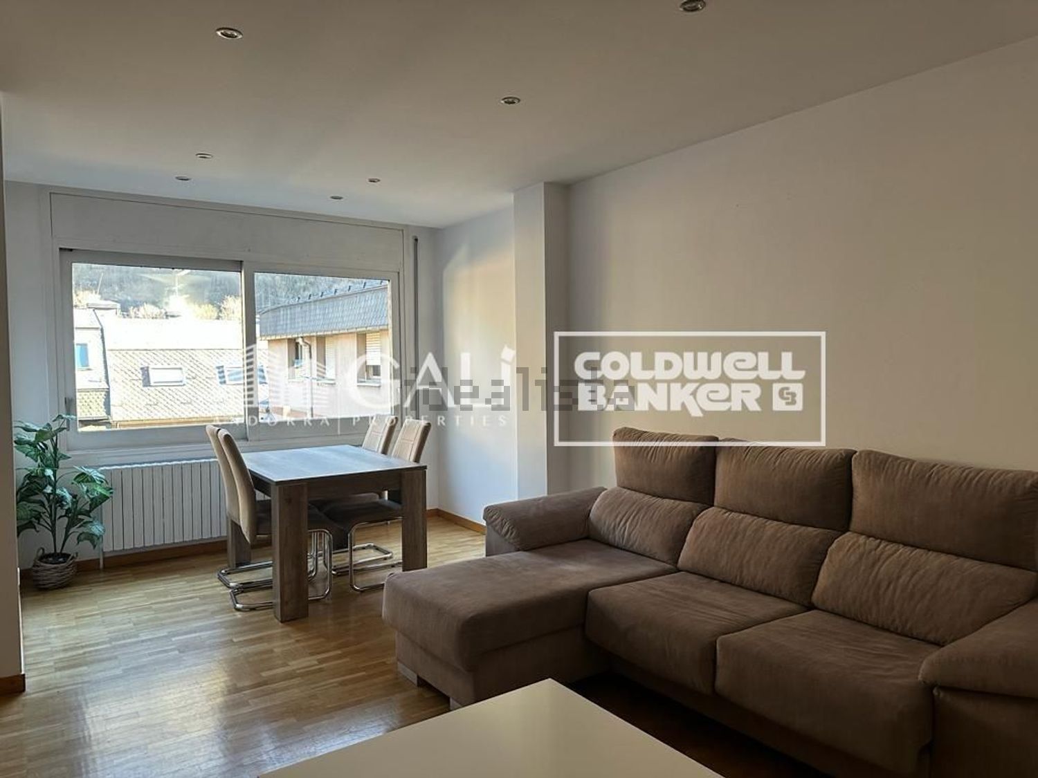 Attique 2 chambres à louer à Andorra la Vella, Andorre-la-Vieille · 45 sur 60