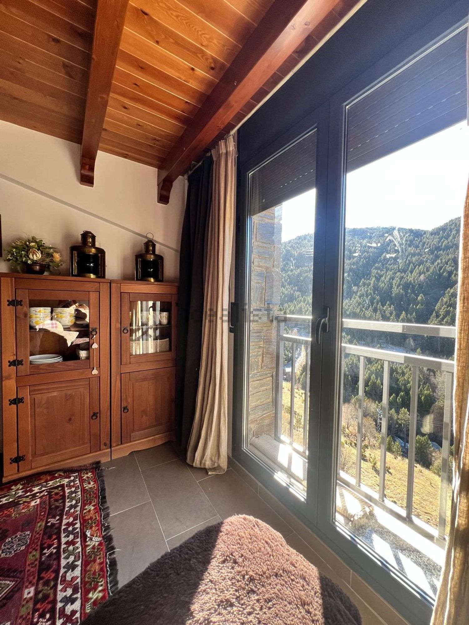 2-bedroom penthouse for rent in El Tarter, Canillo · 19 of 31