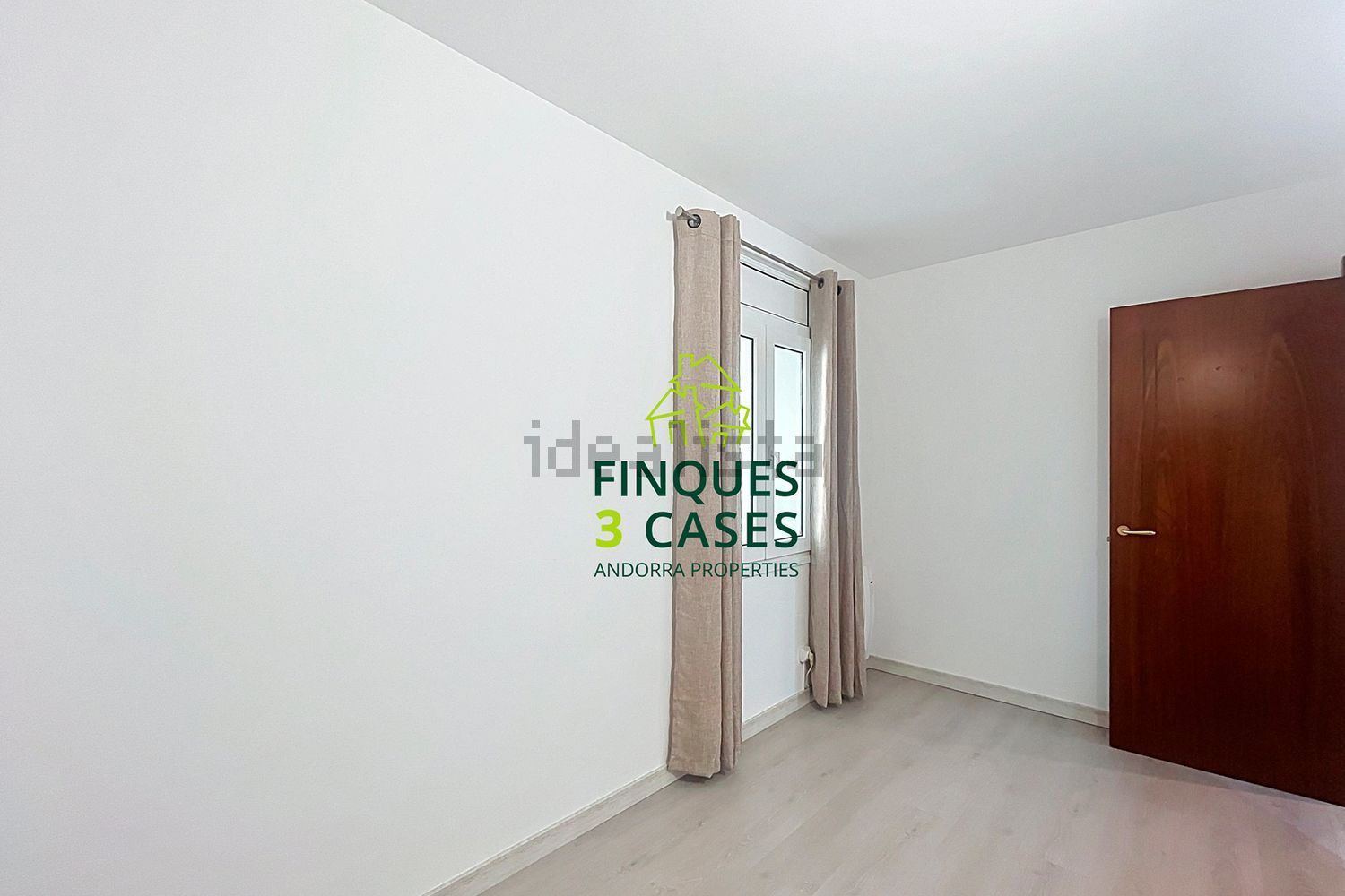 Piso de 3 habitaciones en venta en Arinsal, La Massana · 22 de 32