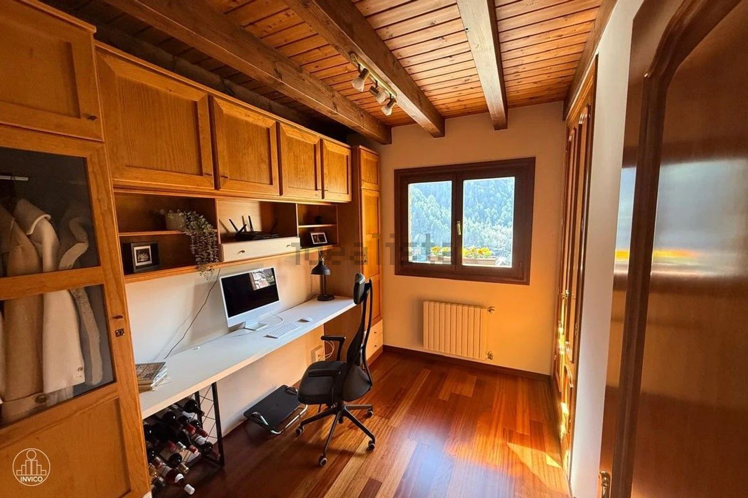 Casa adossada de 3 habitacions en venda a Arinsal, La Massana · 15 de 20
