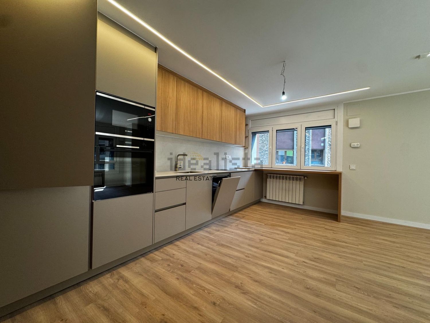 3-bedroom flat for sale in Andorra la Vella · 10 of 60