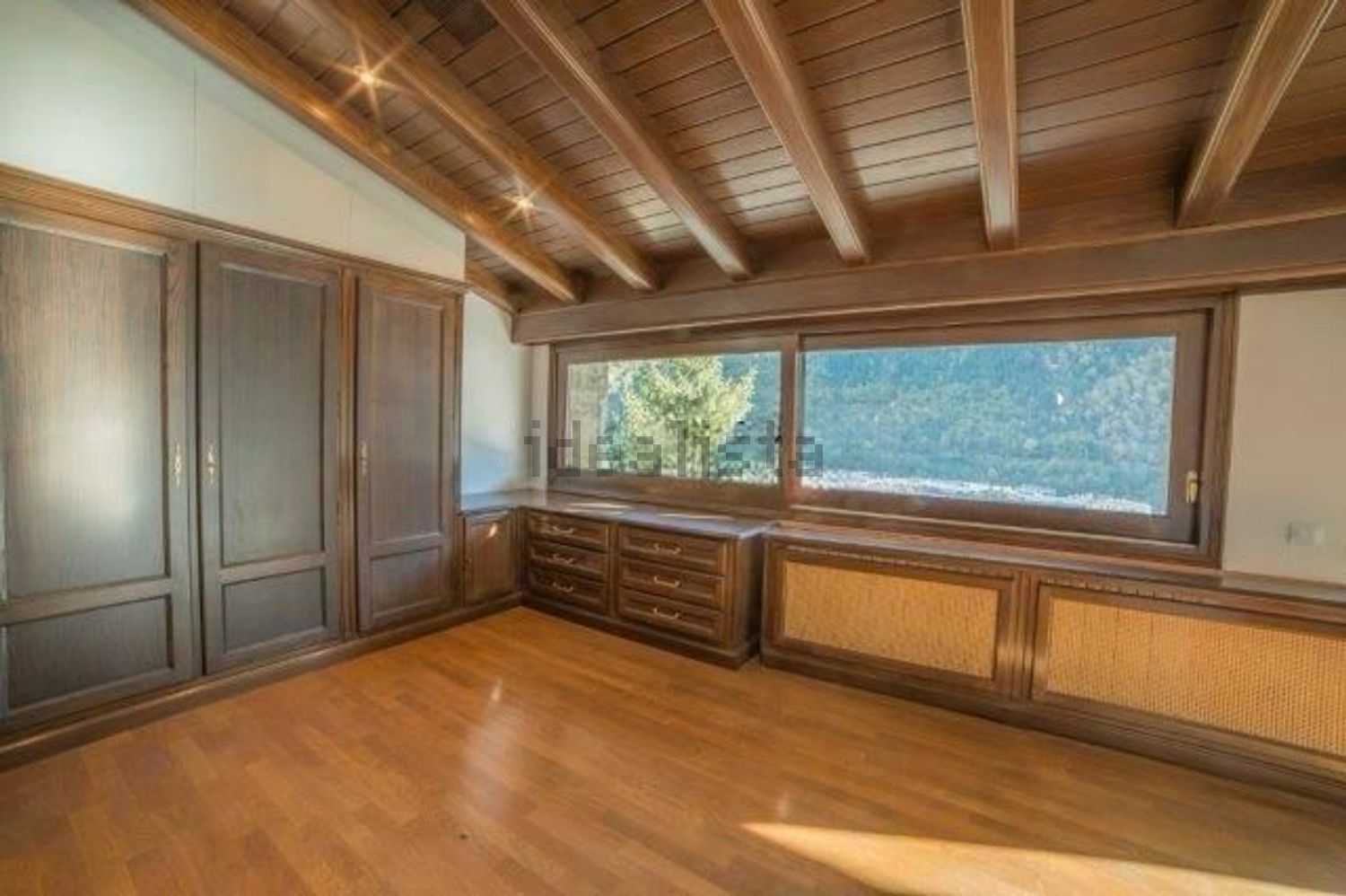 Chalet de 4 habitaciones en alquiler en Andorra la Vella · 50 de 60