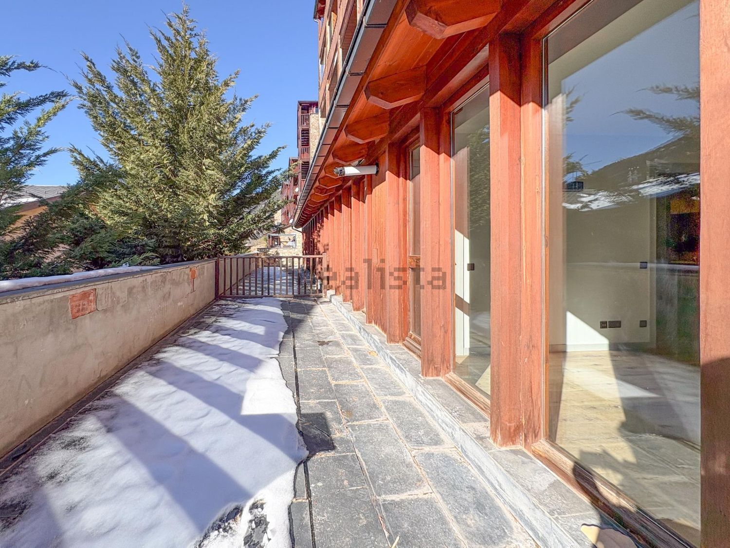 3-bedroom flat for rent in El Tarter, Canillo · 15 of 27
