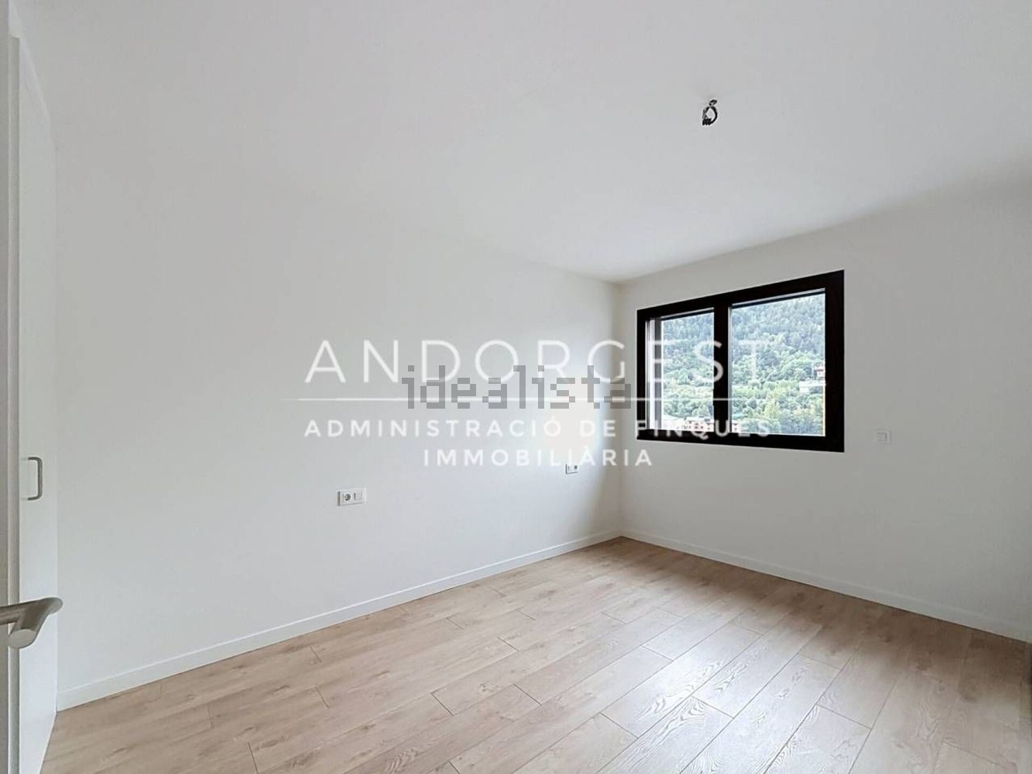3-bedroom flat for rent in Encamp · 7 of 60