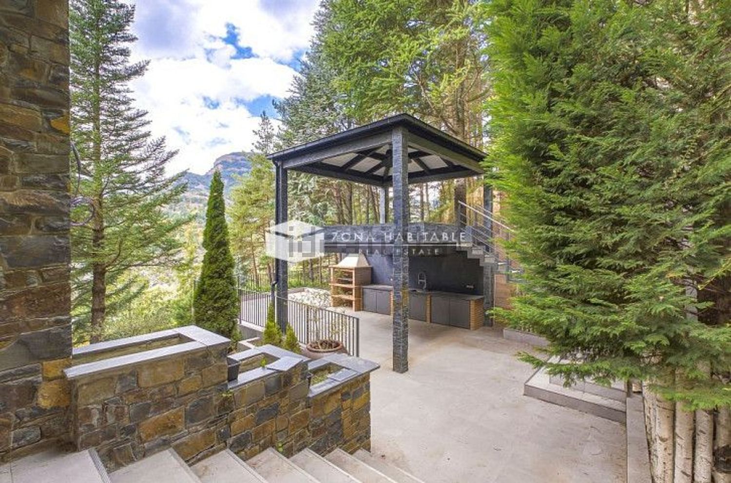 7-bedroom chalet for sale in L'Aldosa, La Massana · 18 of 57