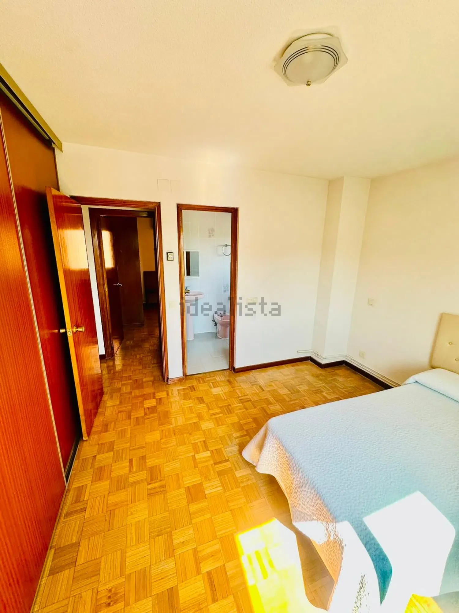 Imagen 25 inmueble 111,936,010
