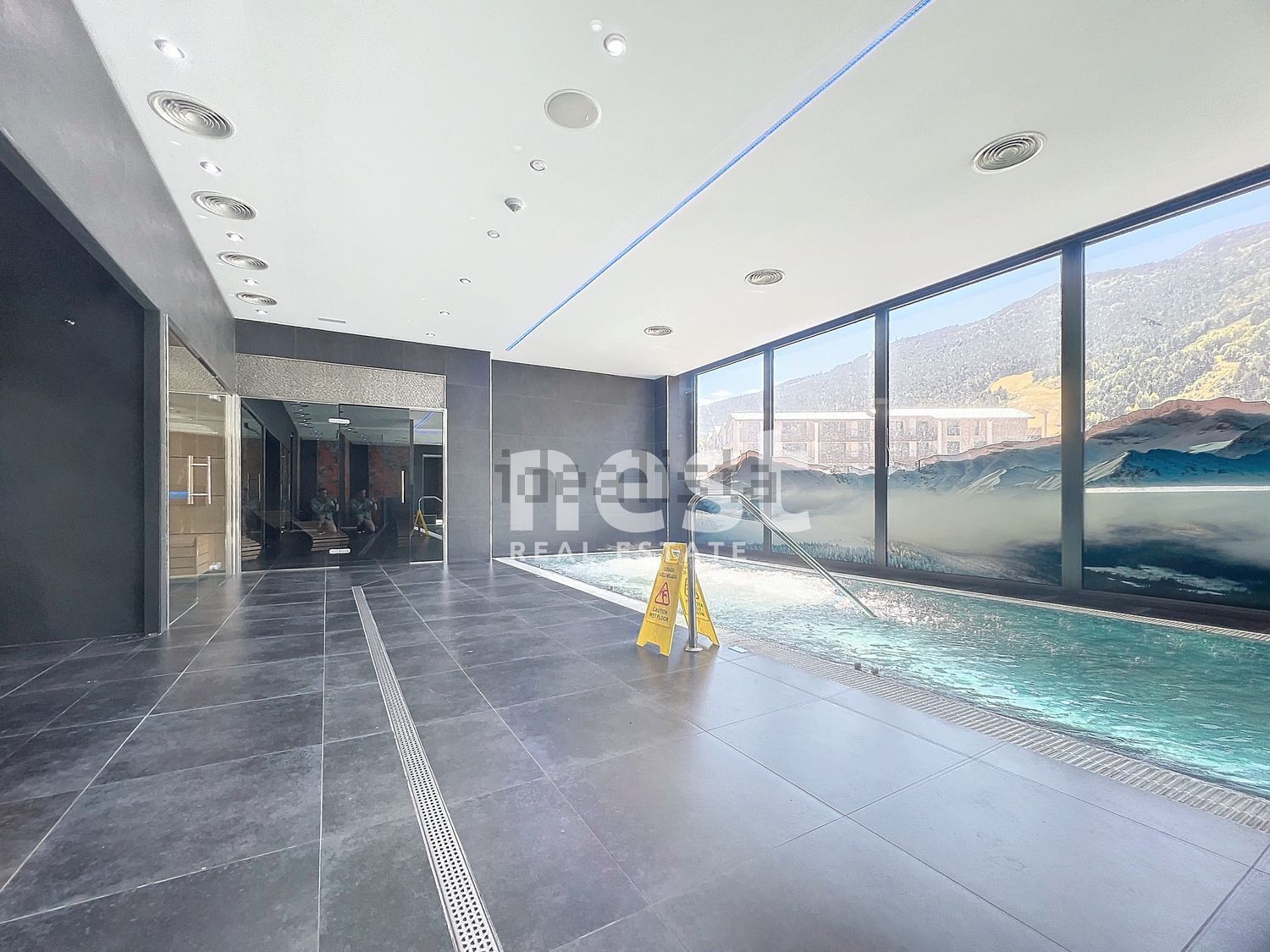 3-bedroom flat for rent in El Tarter, Canillo · 27 of 35