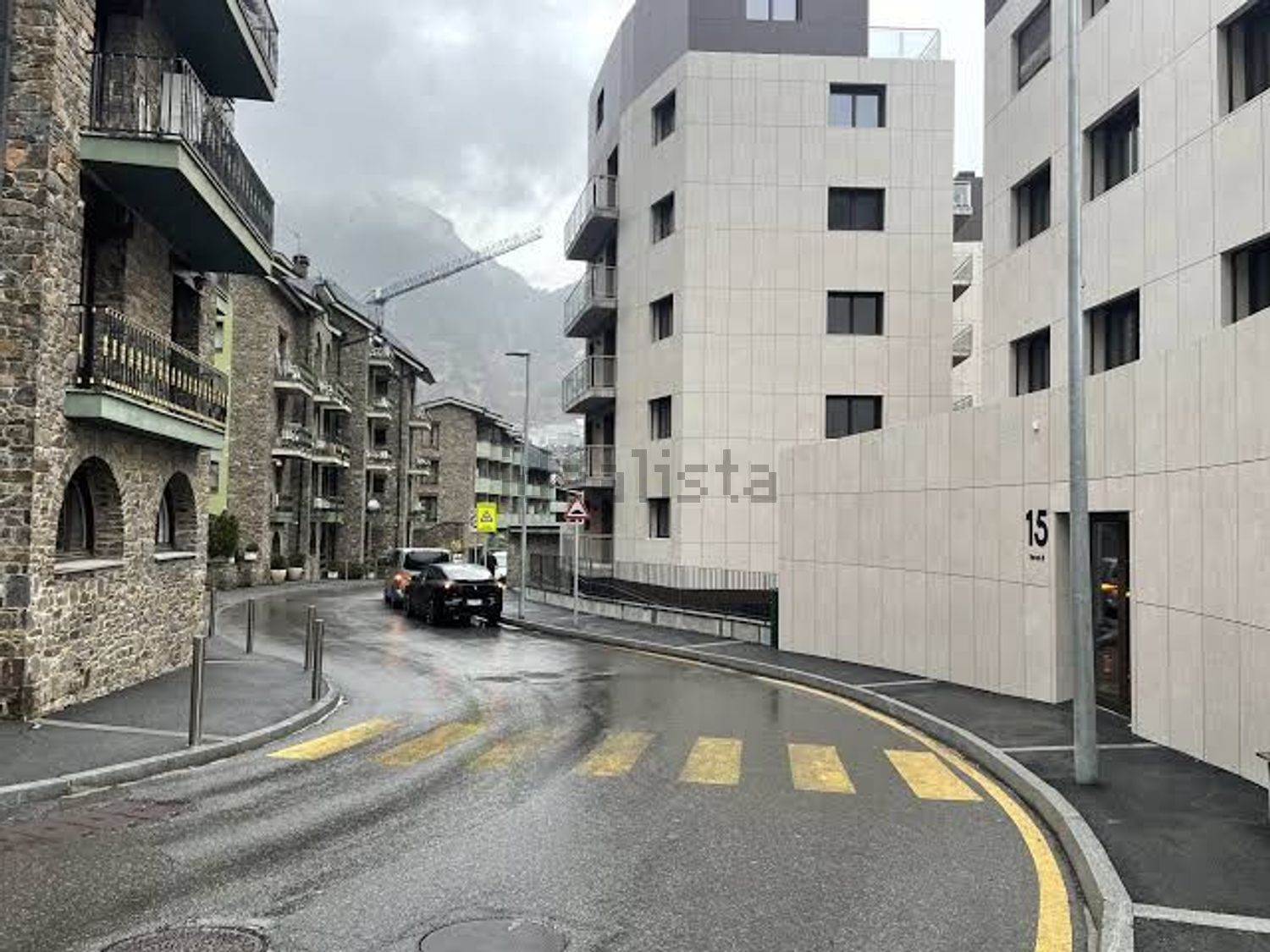 3-bedroom flat for sale in Encamp · 4 of 5