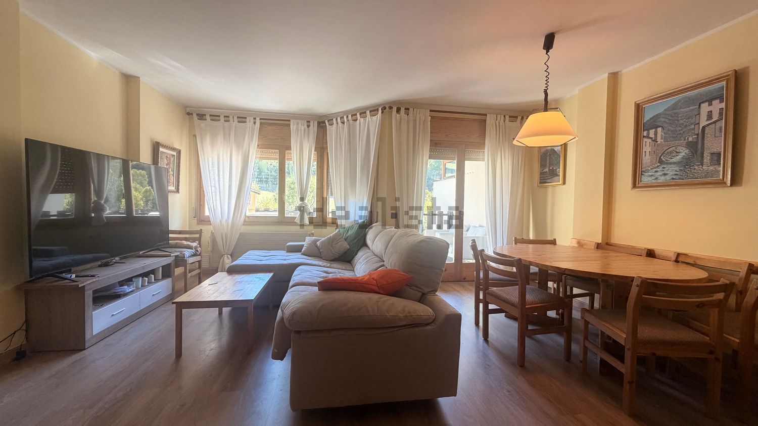 3-bedroom flat for sale in El Tarter, Canillo · 4 of 26