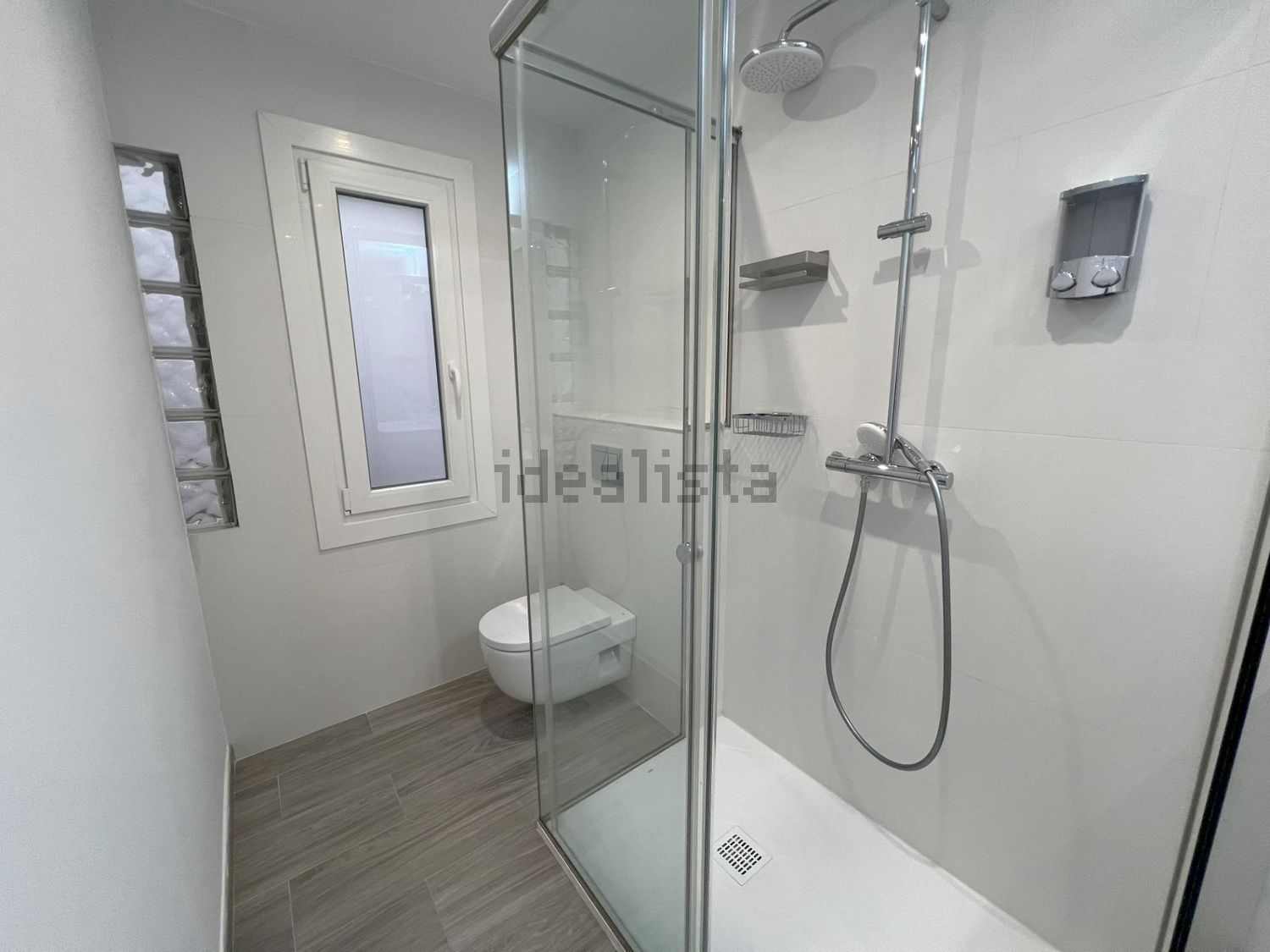 Piso de 2 habitaciones en venta en Andorra la Vella · 17 de 25