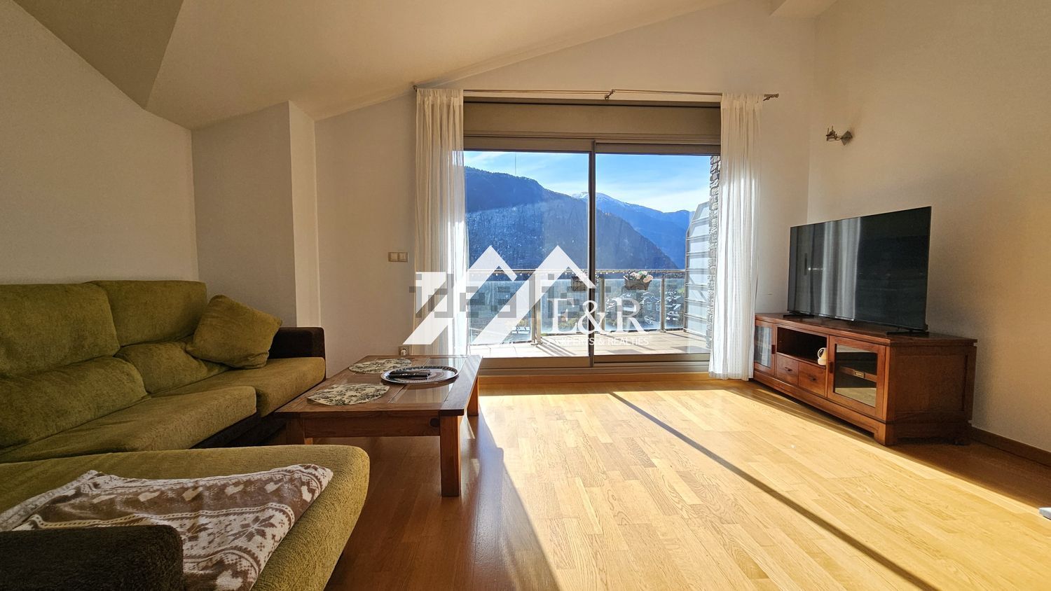 Attique 2 chambres à vendre à Vila, Encamp · 24 sur 45