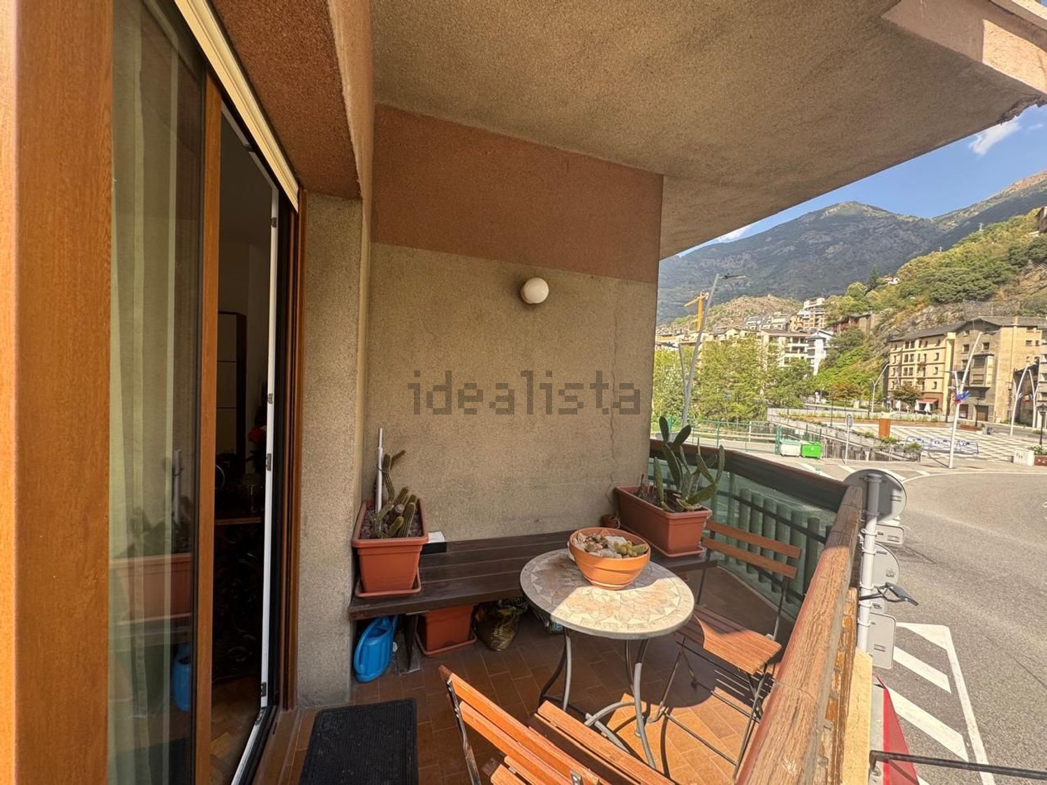 Piso de 4 habitaciones en venta en Sant Julià de Lòria · 26 de 46