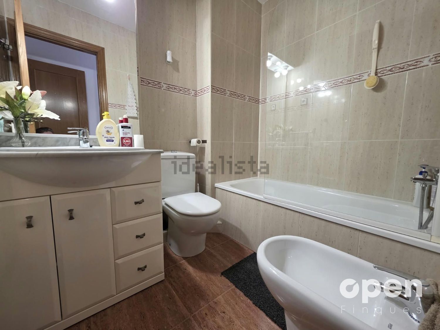 Piso en venta en Calle de Joan d'Àustria