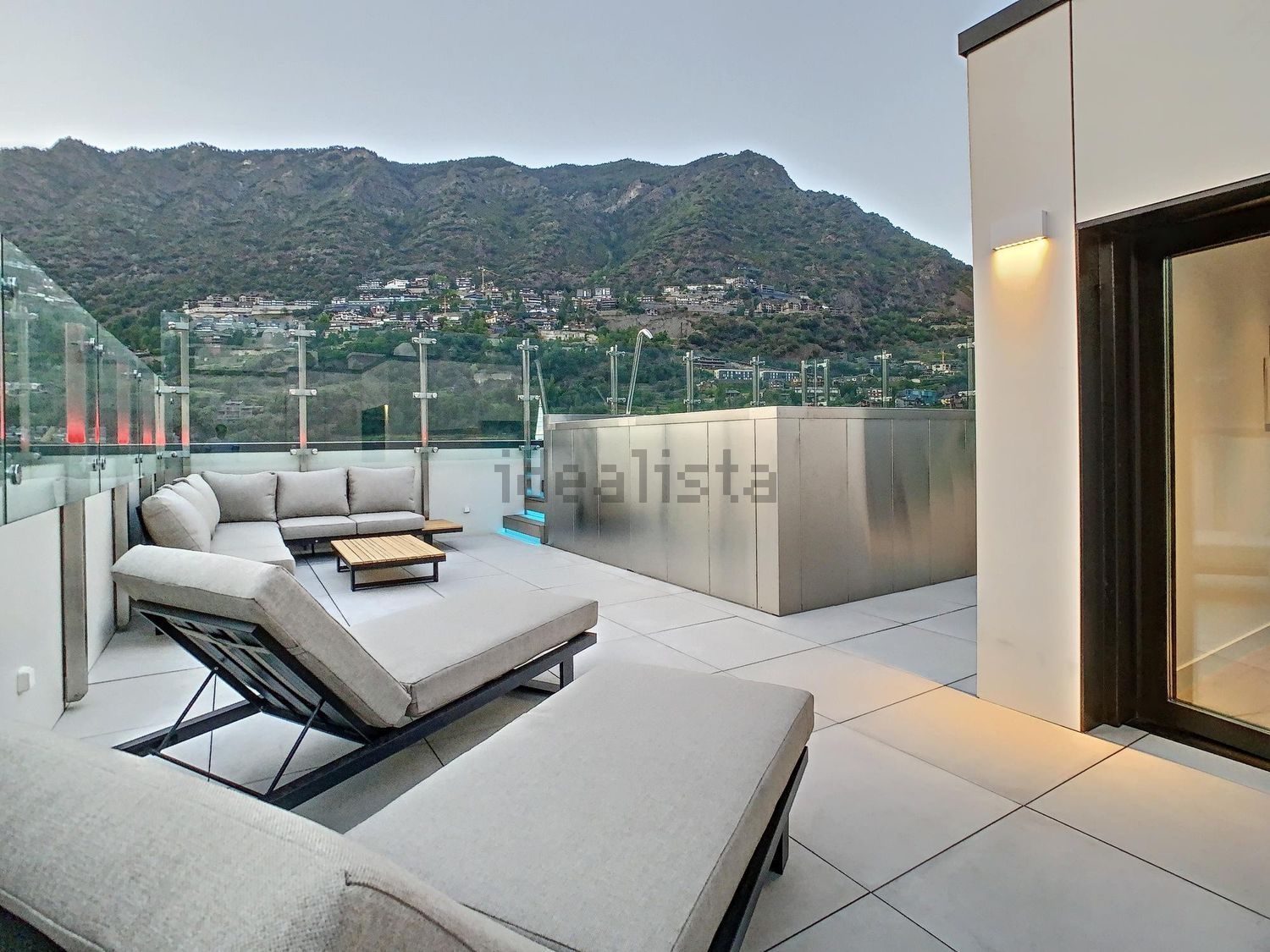 3-bedroom penthouse for sale in Escaldes-Engordany · 14 of 55