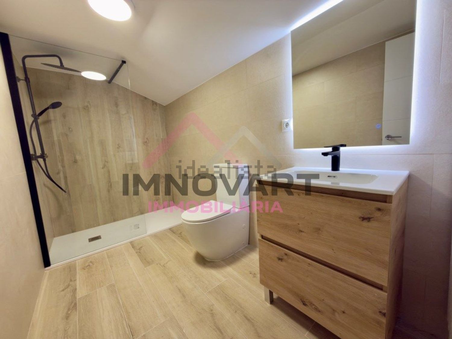 2-bedroom penthouse for sale in Encamp · 42 of 48