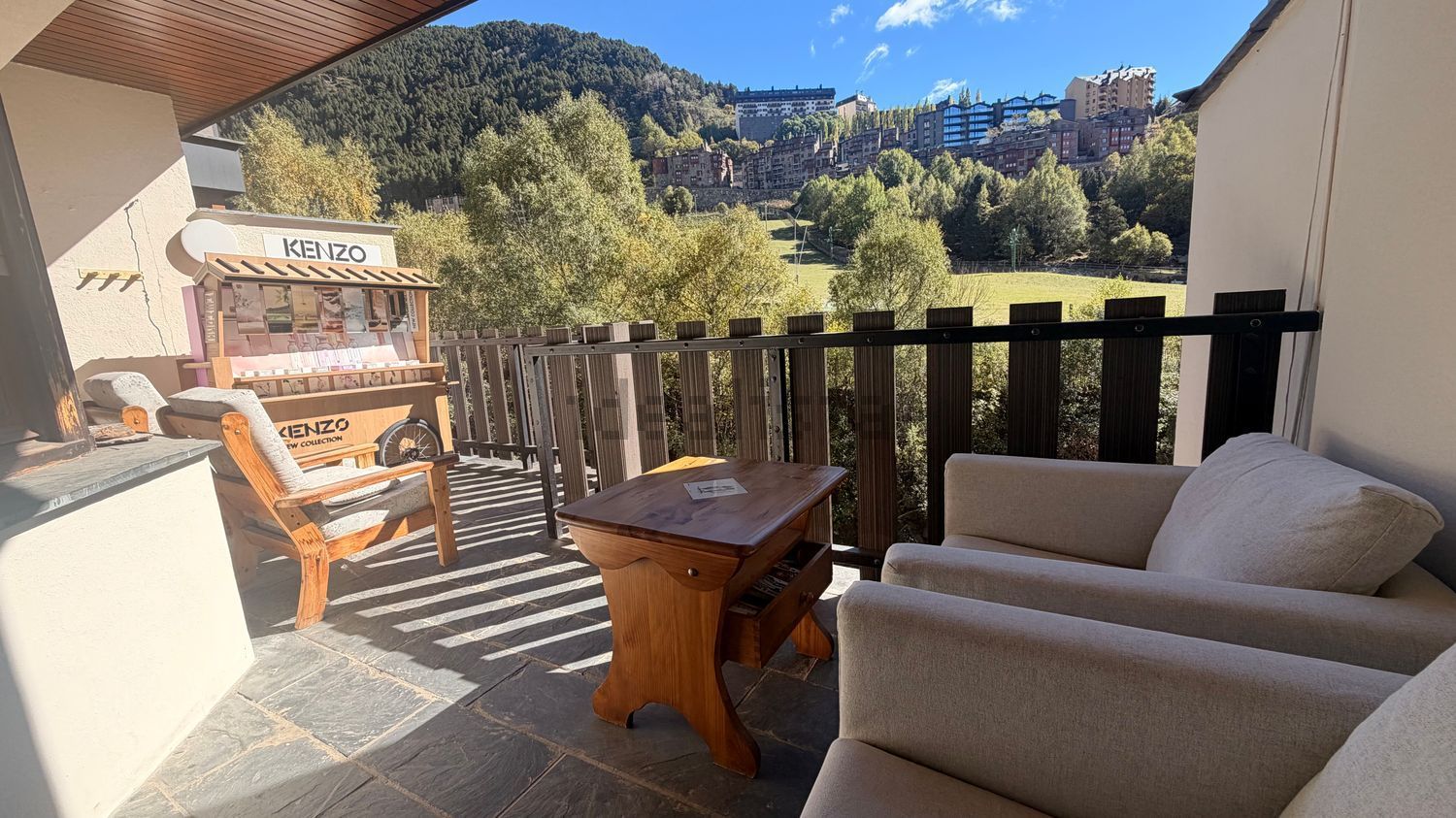 3-bedroom flat for sale in El Tarter, Canillo · 10 of 26
