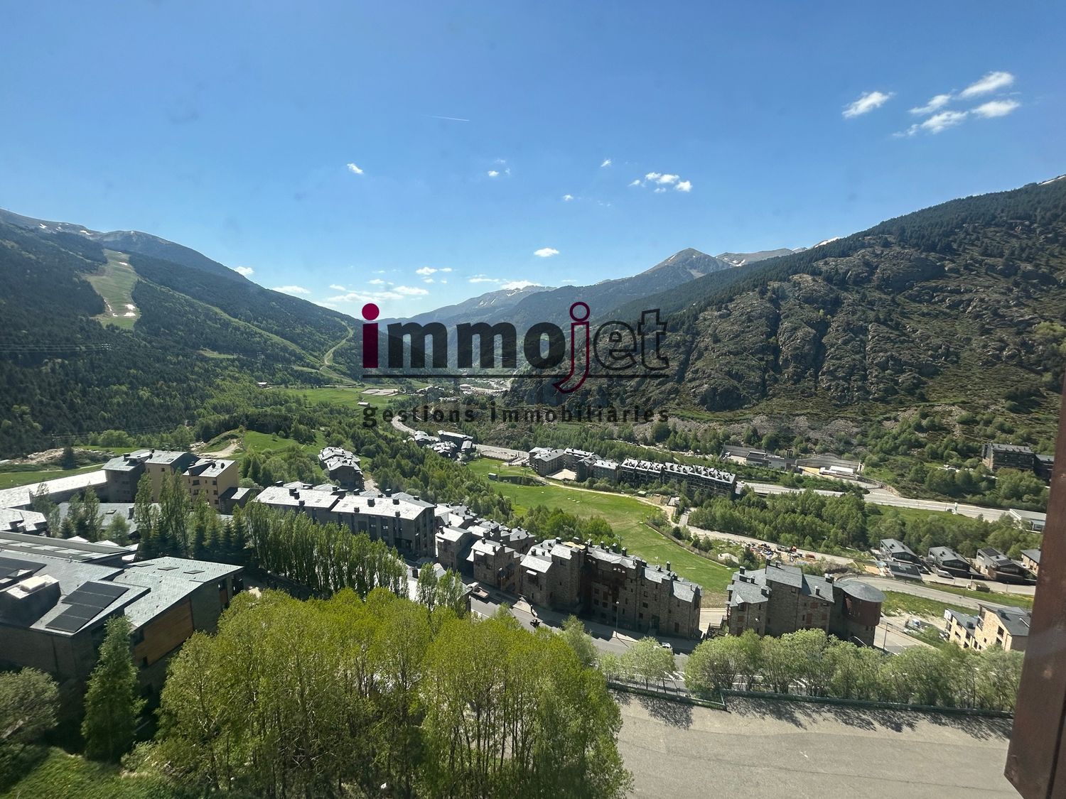 Àtic de 3 habitacions en venda a El Tarter, Canillo · 16 de 23