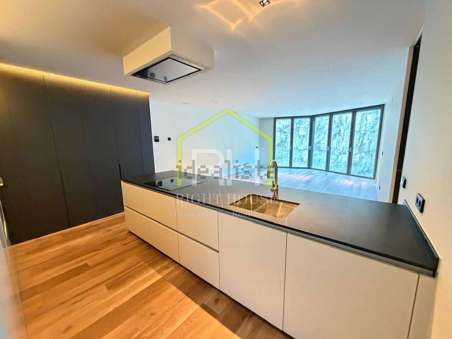 2-bedroom flat for sale in Centro, Andorra la Vella · 30 of 60