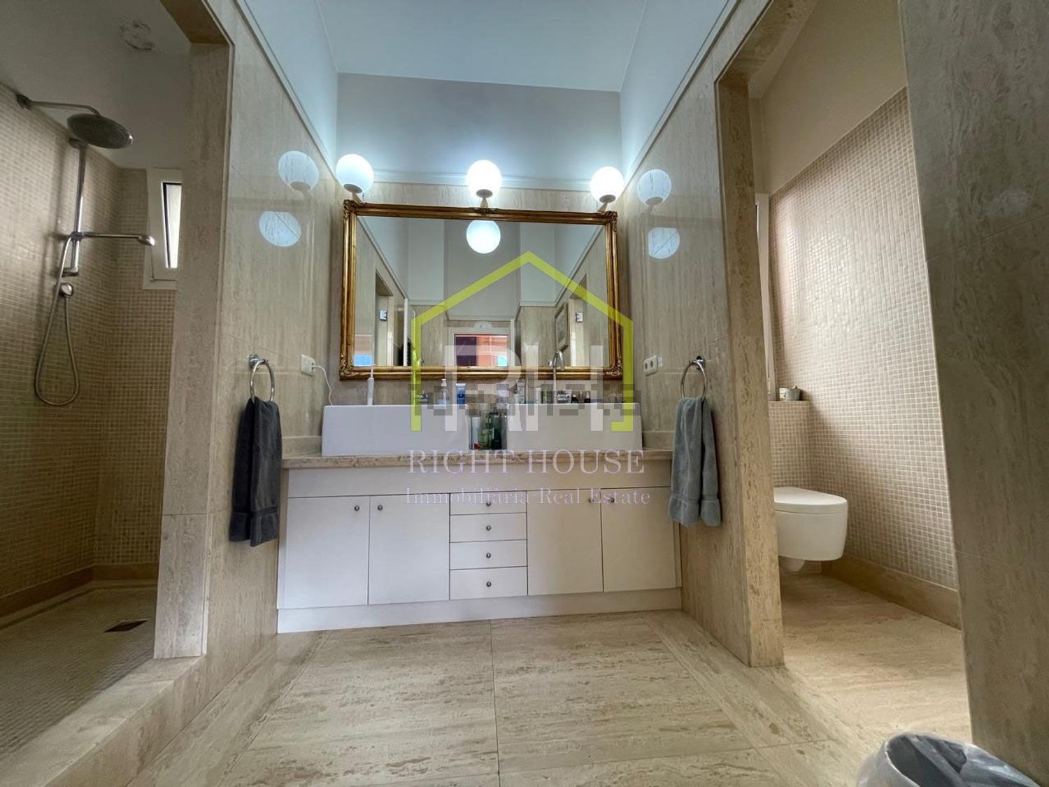 5-bedroom chalet for sale in Escaldes-Engordany · 45 of 60