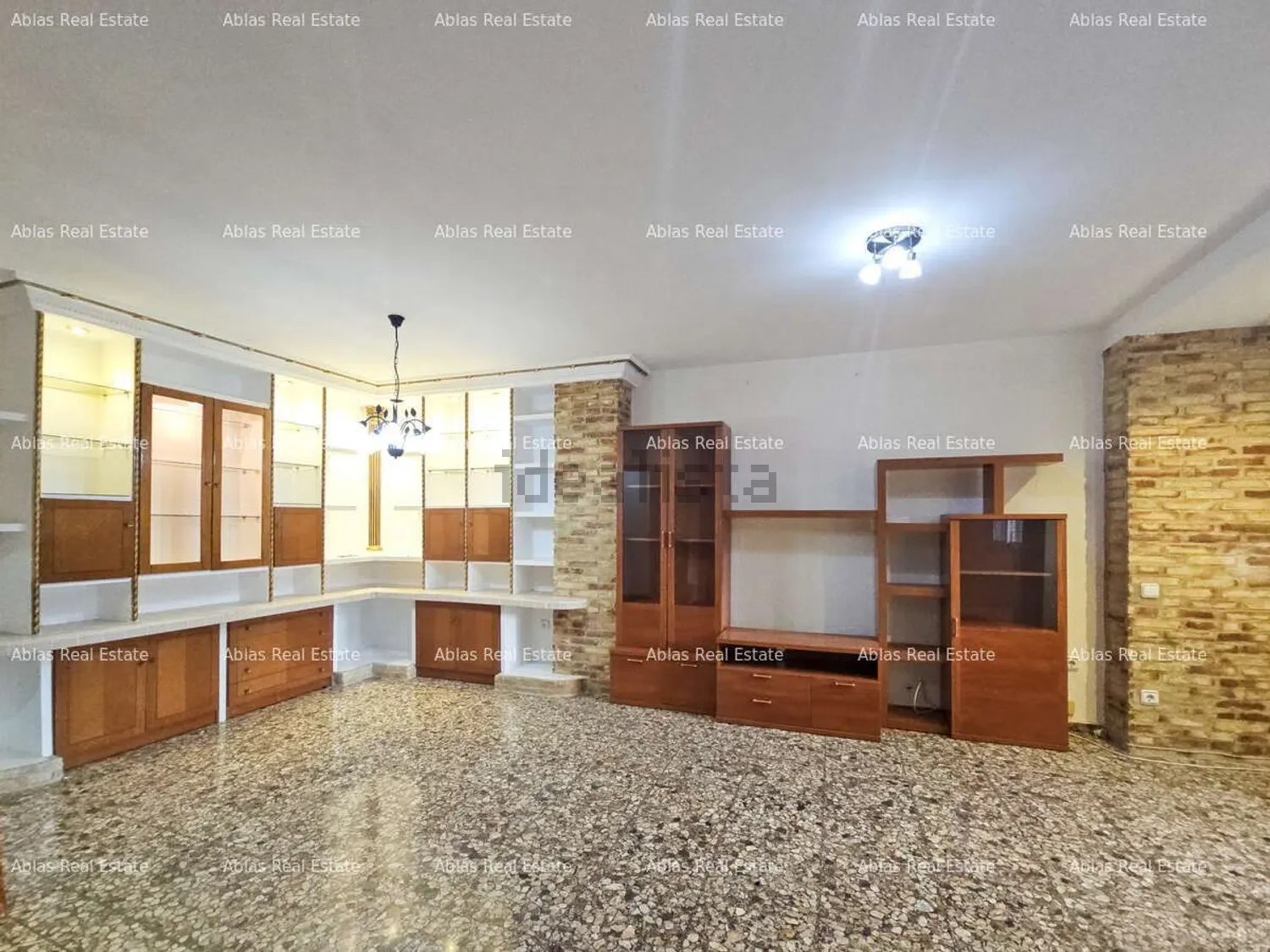 Imagen 1 inmueble 112,574,716