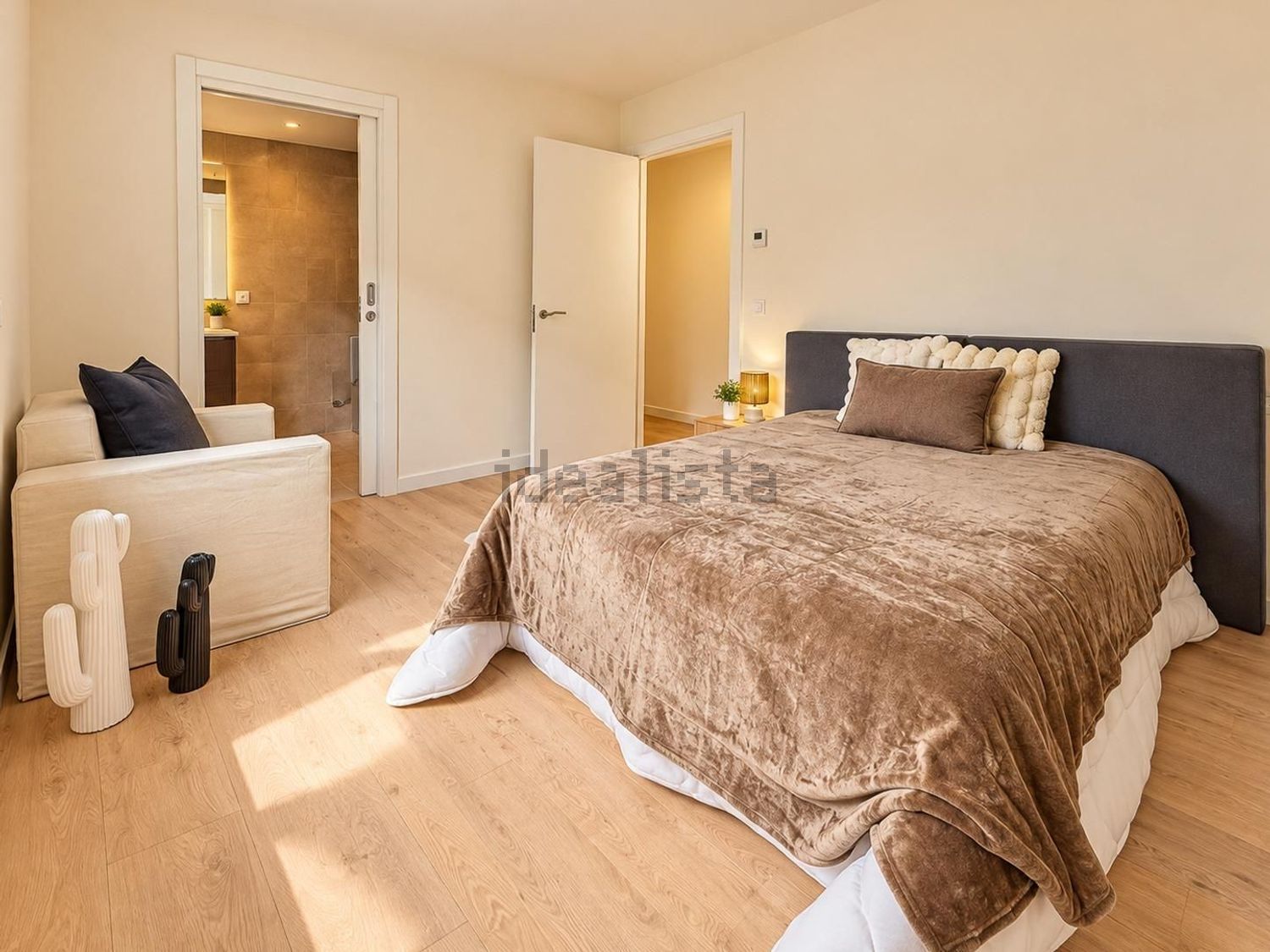 3-bedroom flat for sale in Encamp · 5 of 10