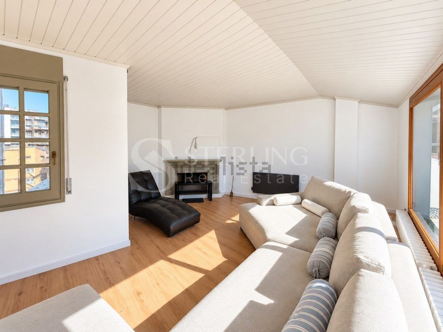 3-bedroom penthouse for rent in Encamp · 33 of 53