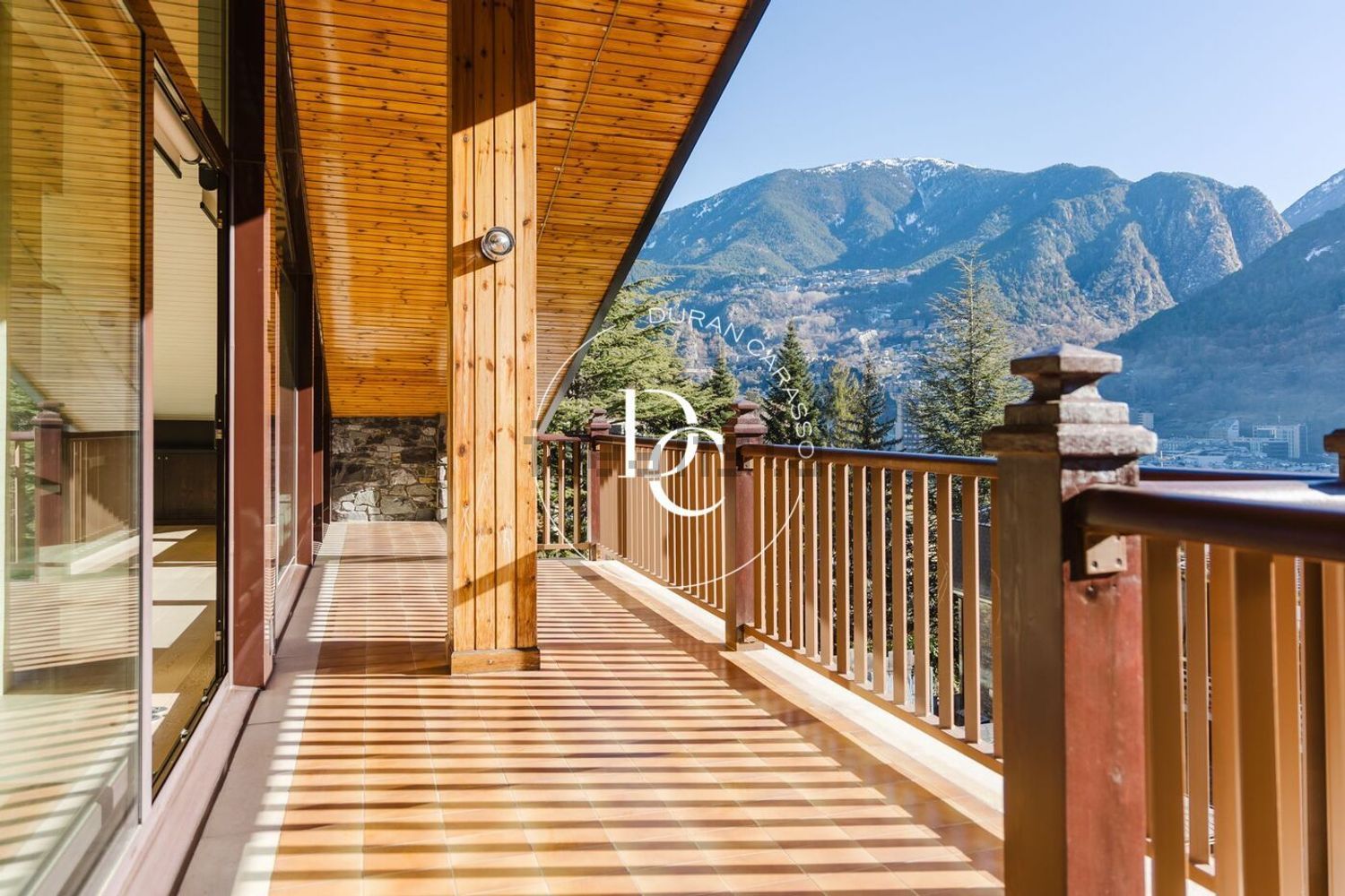 6-bedroom chalet for sale in Andorra la Vella · 2 of 43