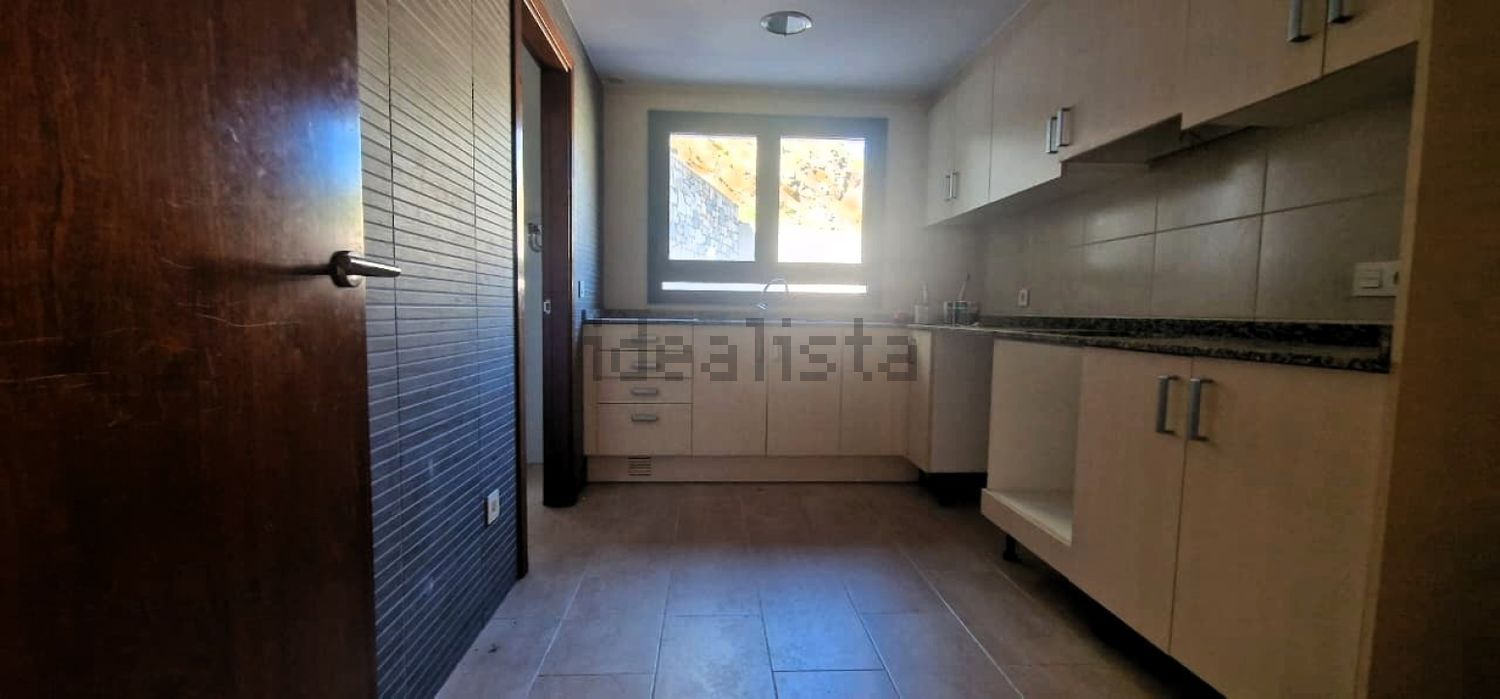 3-bedroom flat for sale in Aixirivall, Sant Julià de Lòria · 4 of 60