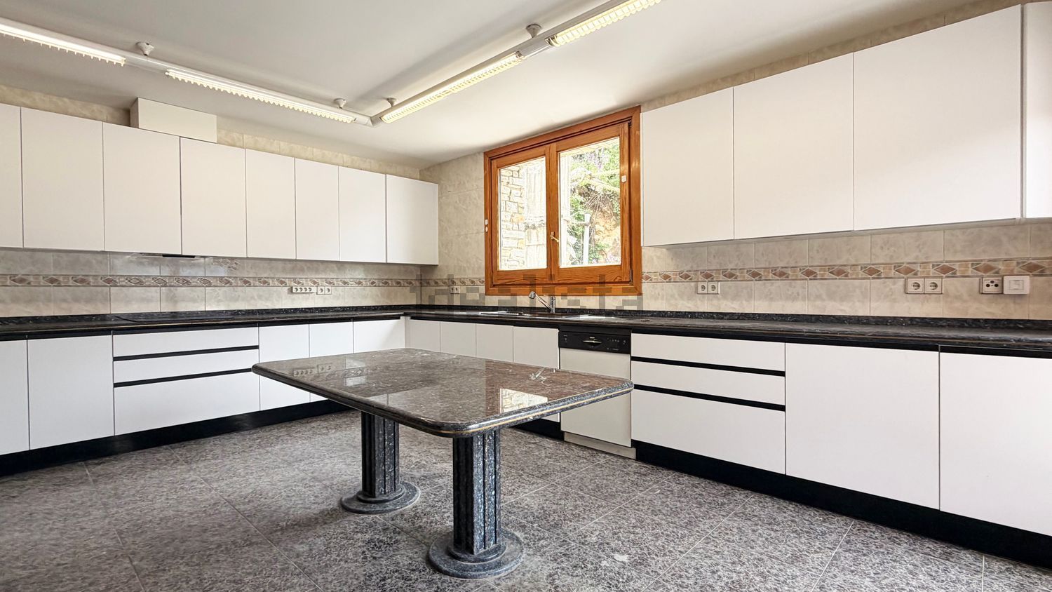 5-bedroom chalet for rent in Escaldes-Engordany · 31 of 60