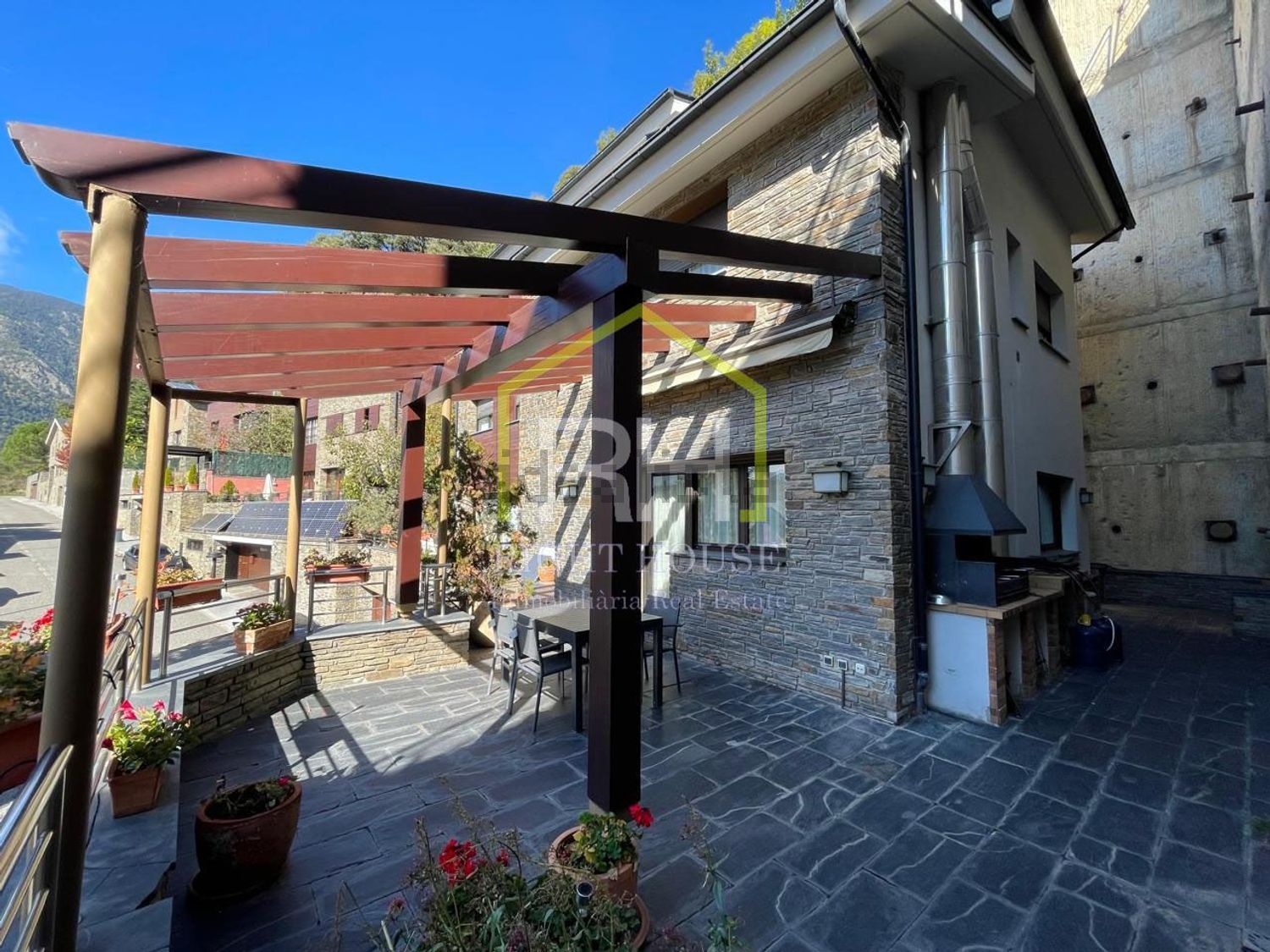 5-bedroom chalet for sale in Escaldes-Engordany · 3 of 60